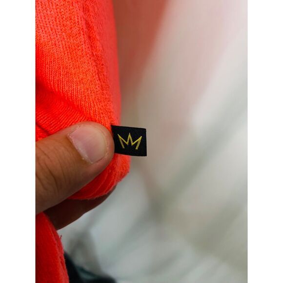 Nicki Minaj Junior’s Sweater Pink Long Sleeve Round Neck Pullover Size XL - Picture 7 of 8